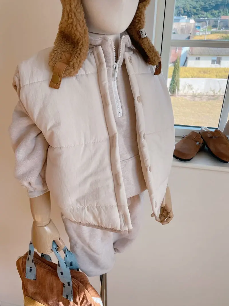 Studio M - Korean Children Fashion - #prettylittlegirls - Smoothe Padding Vest - 10