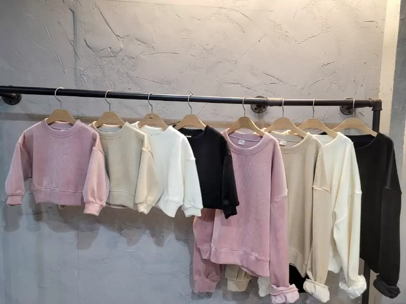Atree - Korean Children Fashion - #discoveringself - Honey Velour Sweatshirt
