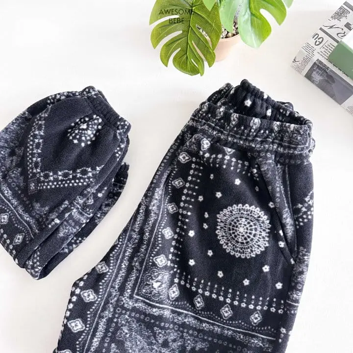 Awesome Bebe - Korean Children Fashion - #childofig - Paisley Fleece Jogger Pants With Mom