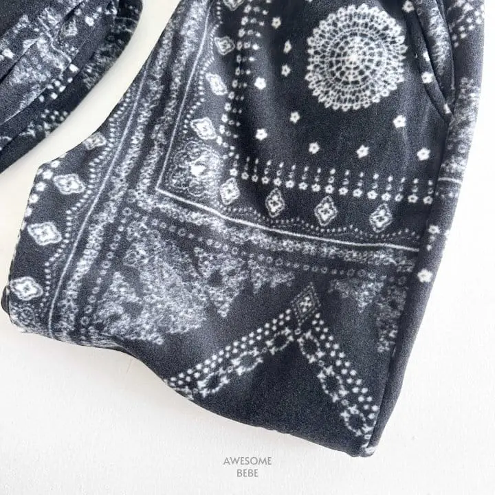Awesome Bebe - Korean Children Fashion - #childrensboutique - Paisley Fleece Jogger Pants With Mom - 2
