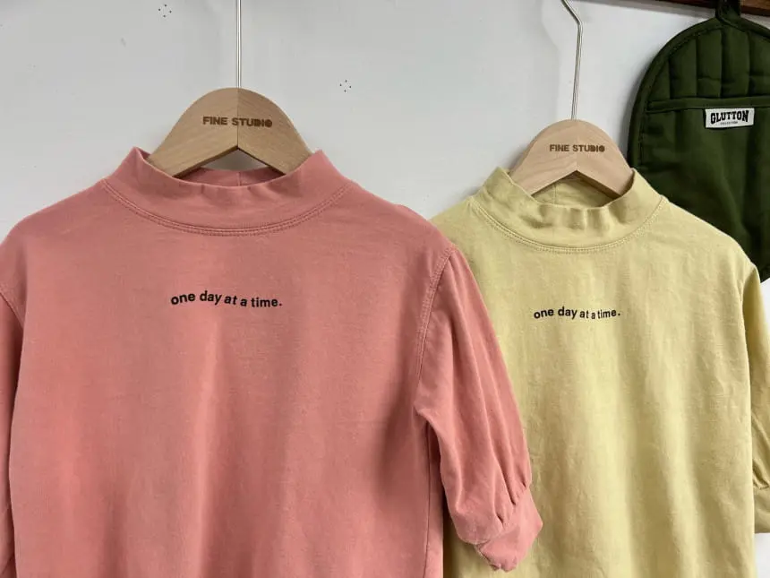 Fine-Studio - Korean Children Fashion - #kidsshorts - One Day Turtleneck Tee - 2
