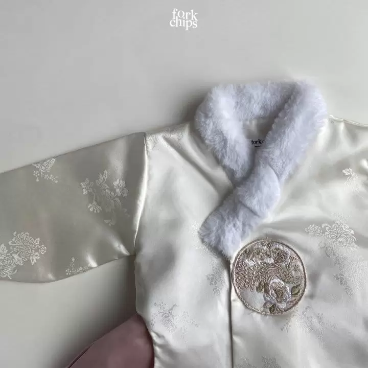 Fork Chips - Korean Baby Fashion - #babygirlfashion - New Year's Dress Girl Hanbok - 5