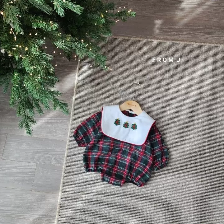 From J - Korean Baby Fashion - #babyboutique - Check Christmas Body Suit - 9