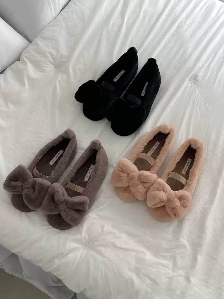 Golden Shoe - Korean Women Fashion - #momslook - 3311 Flats & Ballerinas