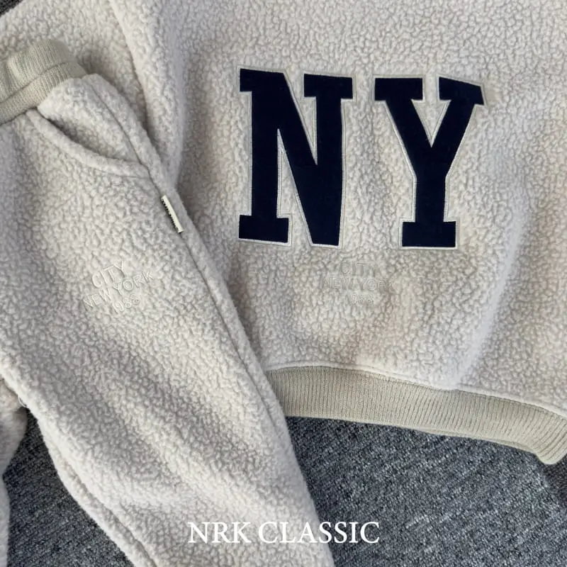 Nrk - Korean Children Fashion - #toddlerclothing - NY Fleece Top Bottom Set - 6