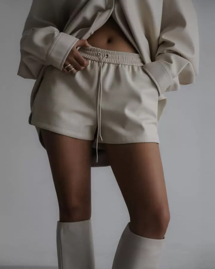 Paper Moon - Korean Women Fashion - #momslook - faux leather shorts - 3
