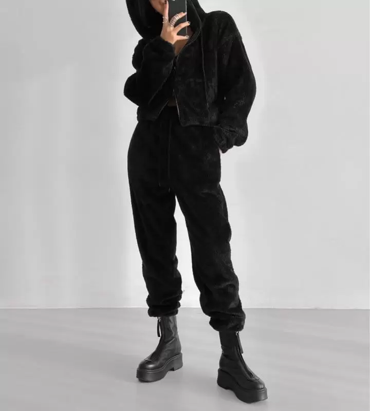 Paper Moon - Korean Women Fashion - #momslook - teddy fleeced jogger trousers - 2
