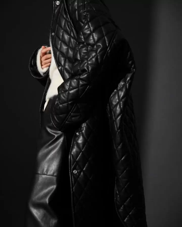 Paper Moon - Korean Women Fashion - #momslook - Vgan L Quilted Padded Snap Button Coat  - 2