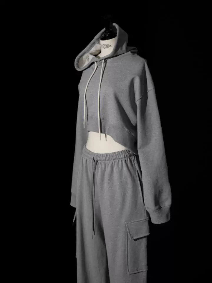 Paper Moon - Korean Women Fashion - #pursuepretty - Round Hem Detail Cropped Hoodie - 2