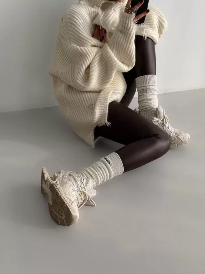 Paper Moon - Korean Women Fashion - #momslook - alpaca blend wool chunky oversized distressed turltleneck knit - 4