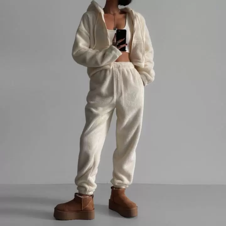 Paper Moon - Korean Women Fashion - #womensfashion - teddy fleeced jogger trousers - 6