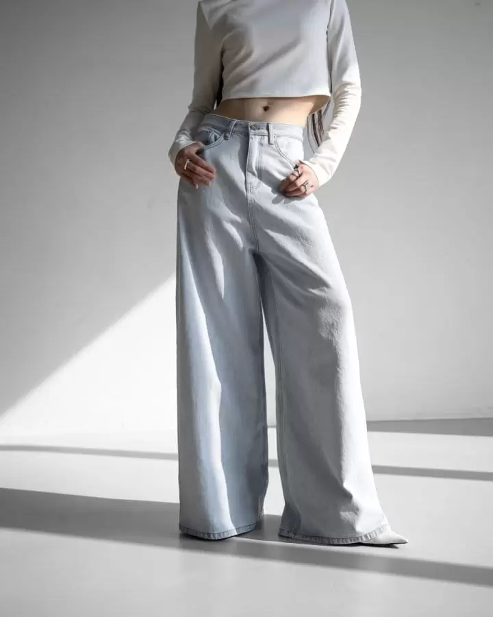 Paper Moon - Korean Women Fashion - #womensfashion - iced blue wide leg flared denim jeans