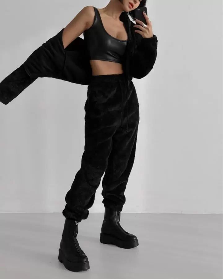 Paper Moon - Korean Women Fashion - #womensfashion - teddy fleeced jogger trousers - 3