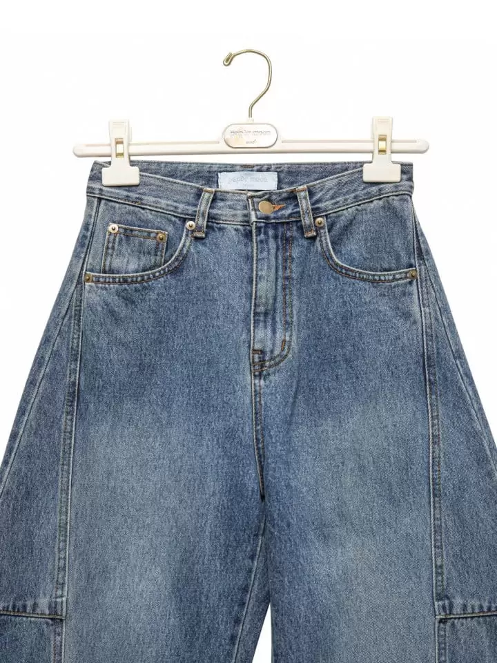 Paper Moon - Korean Women Fashion - #womensfashion - side stitch detail voulme blue denim jeans - 8