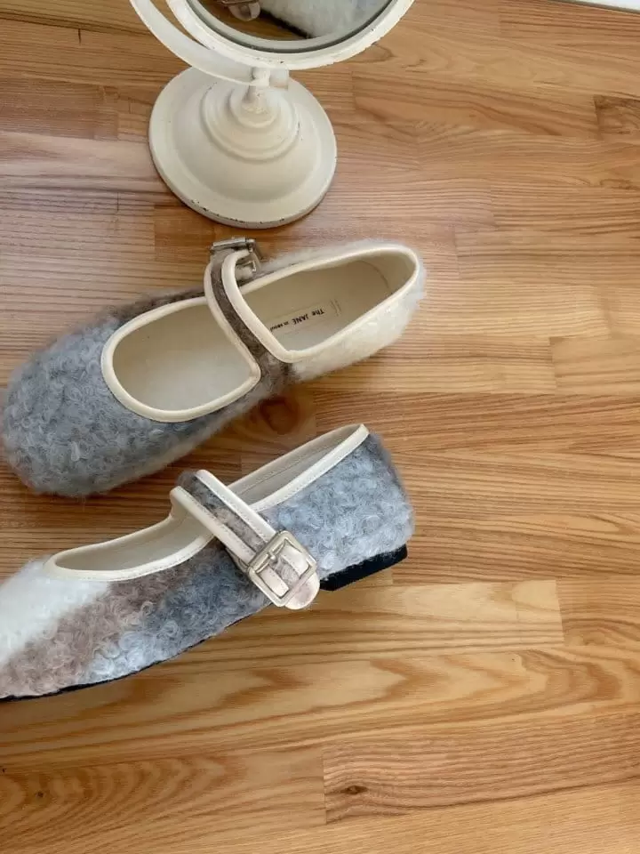 Ssangpa - Korean Women Fashion - #momslook - UCD3301 Flats & Ballerinas