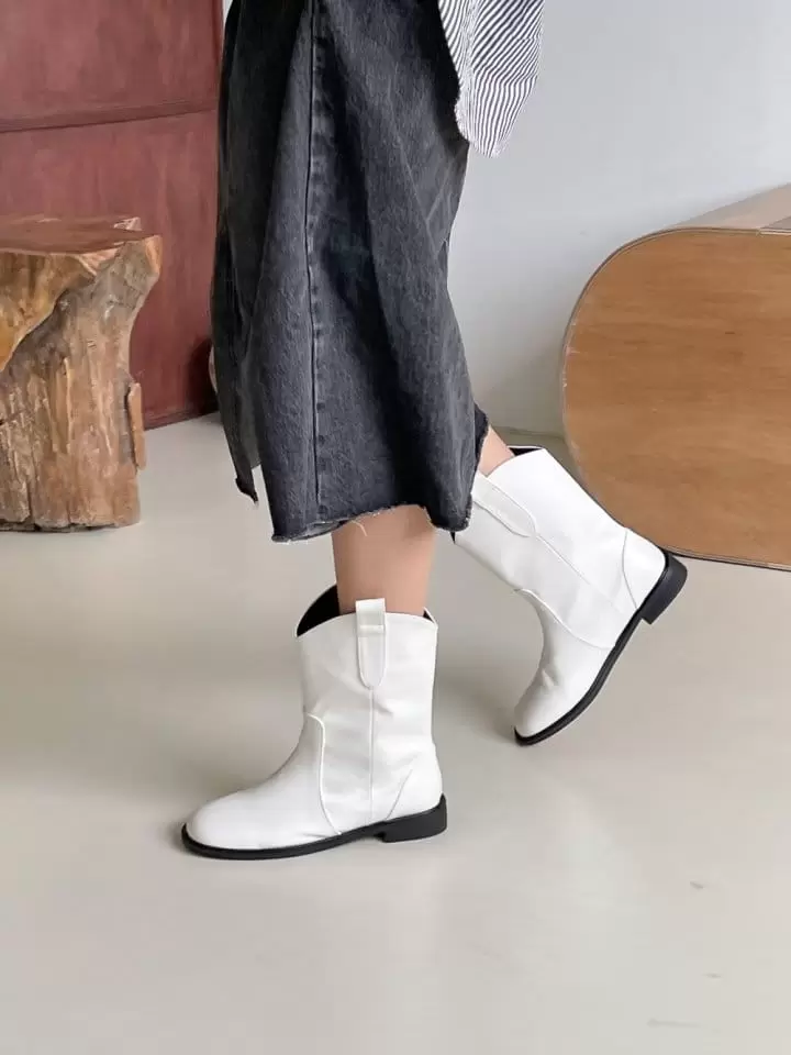 Ssangpa - Korean Women Fashion - #momslook - Udc 3071 Boots - 3