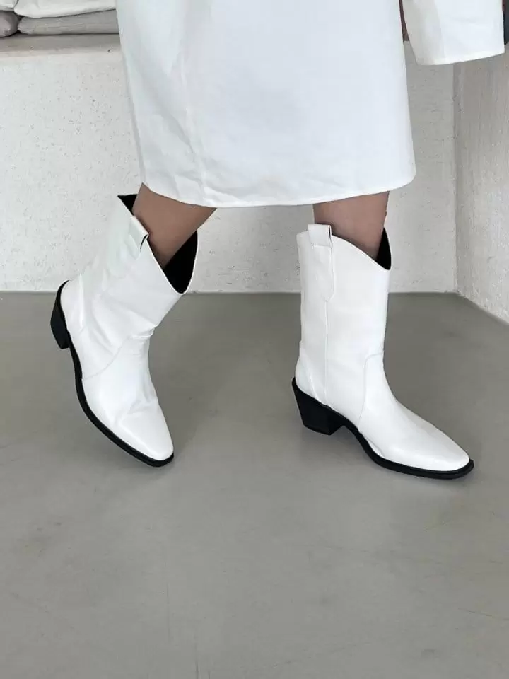 Ssangpa - Korean Women Fashion - #momslook - Udc 3058 Boots - 2