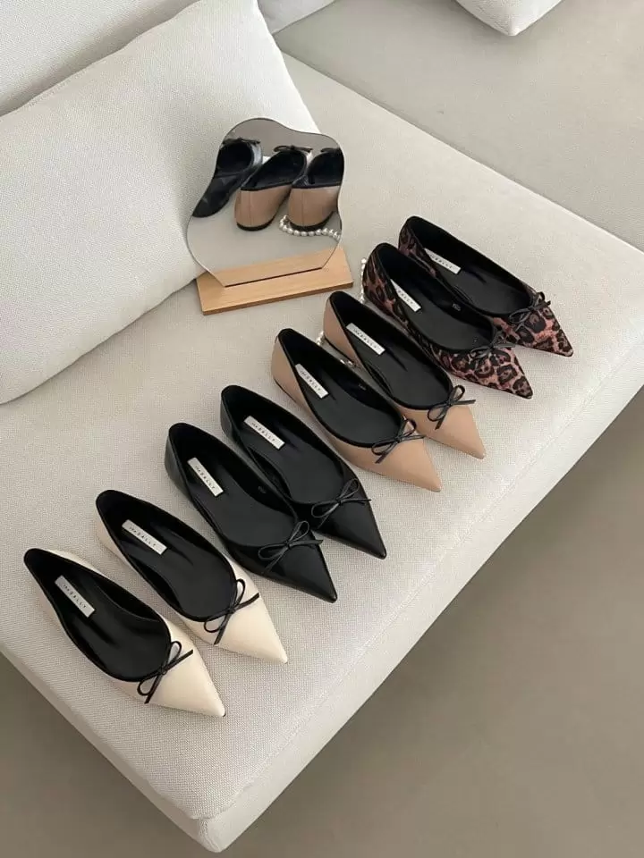 Ssangpa - Korean Women Fashion - #momslook -  Udc 5226  Flats & Ballerinas