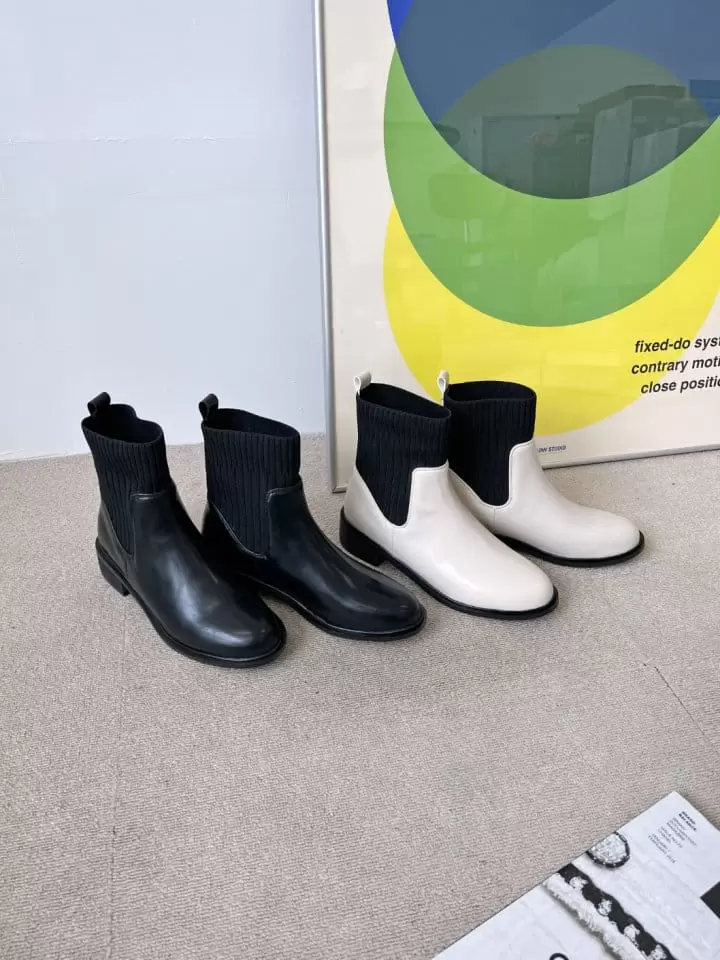 Ssangpa - Korean Women Fashion - #momslook - By 031 Boots - 11