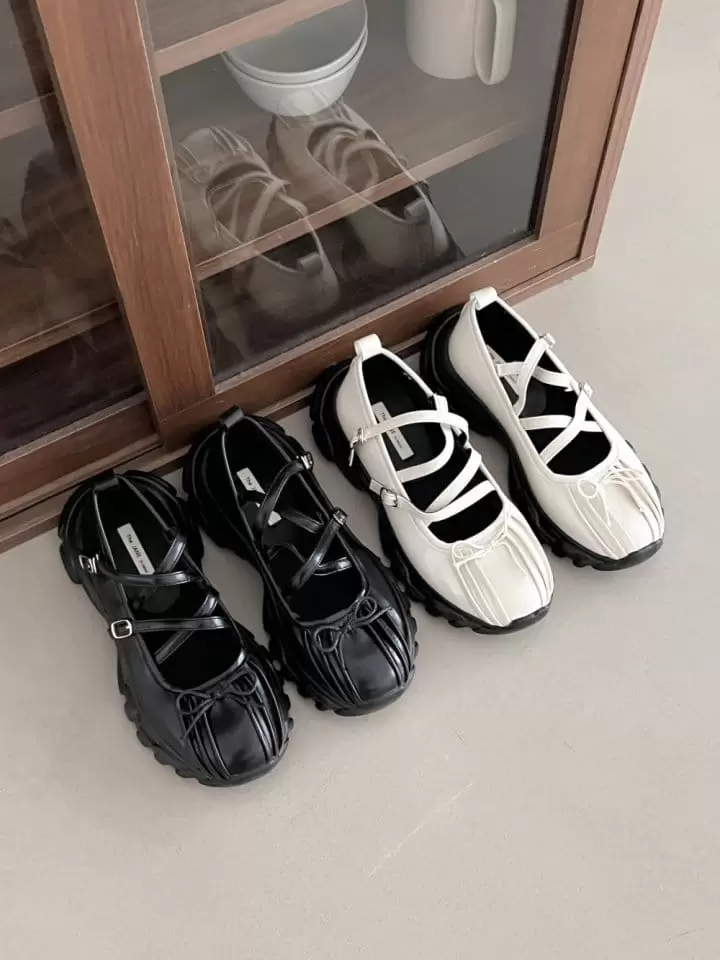 Ssangpa - Korean Women Fashion - #restrostyle -  Udc 1190 Slipper & Sandals