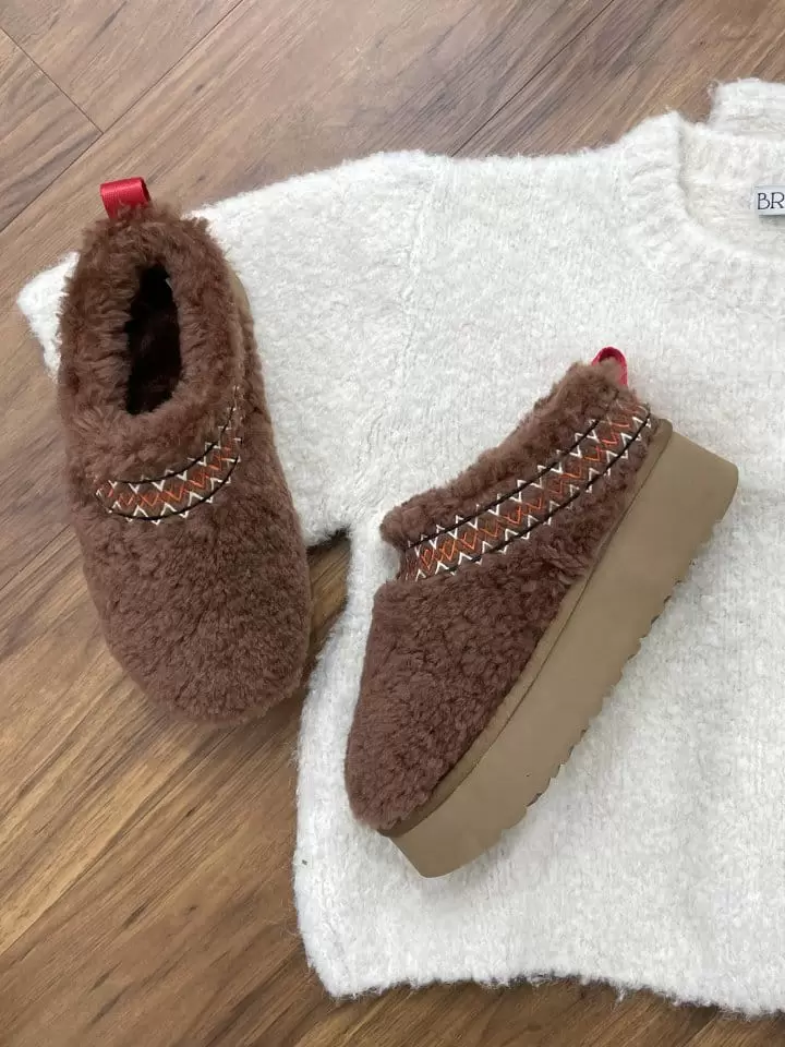 Ssangpa - Korean Women Fashion - #vintageinspired - BU 3028 Real Fleece Slipper & Sandals - 6