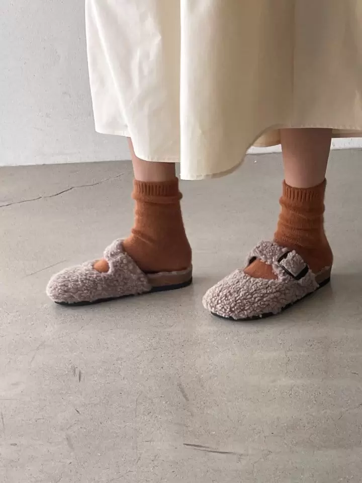 Ssangpa - Korean Women Fashion - #womensfashion - UDC 3100 Fleece Slipper & Sandals - 5