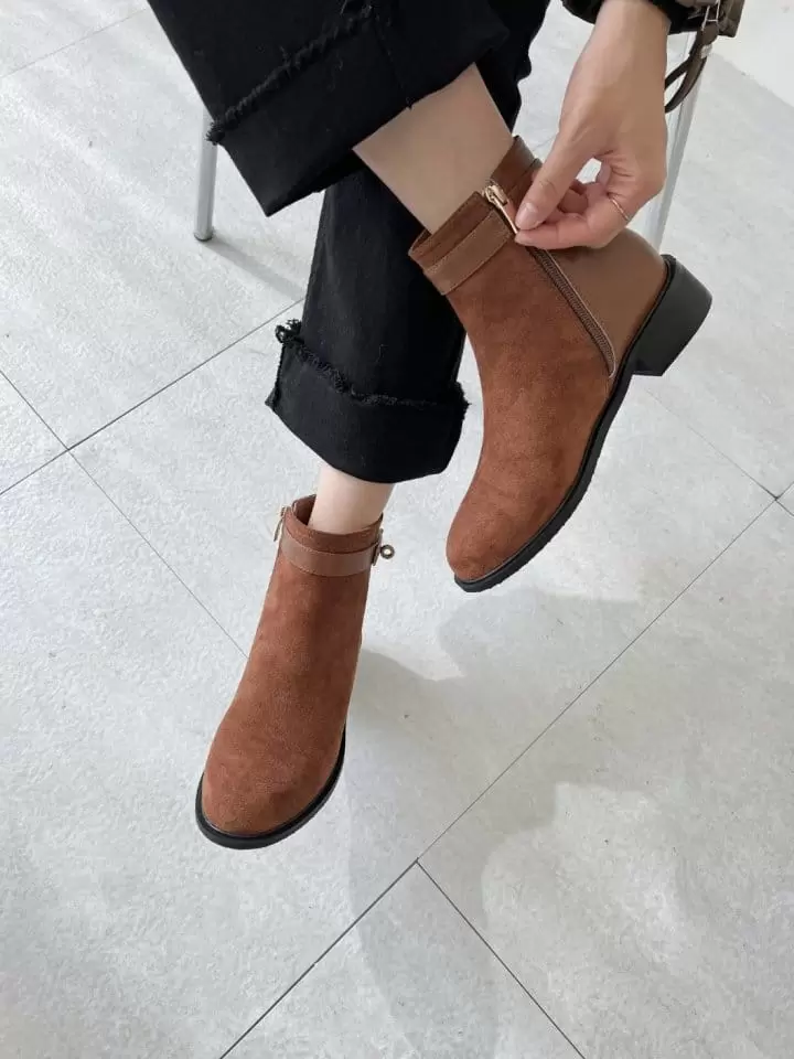 Ssangpa - Korean Women Fashion - #momslook -   By 035 Fleece Boots - 4