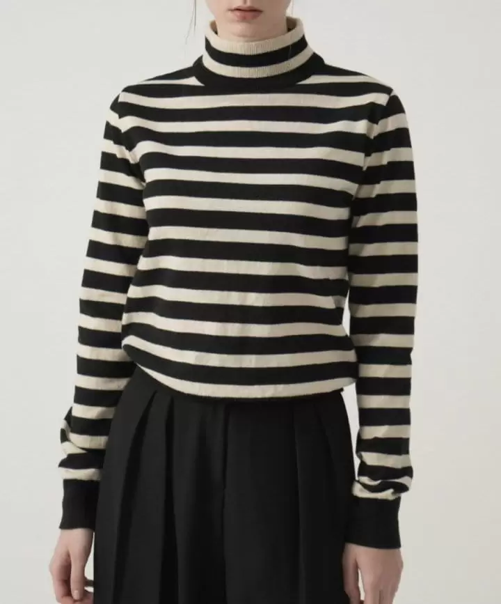 Tahiti - Korean Women Fashion - #vintagekidsstyle - Murphy Turtleneck Tee